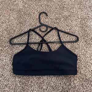 Alo Yoga Airlift Intrigue Bra
